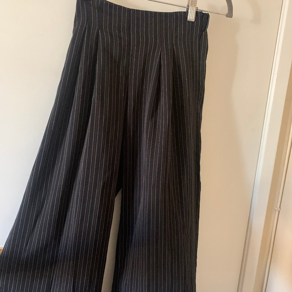 Wide Leg stripped pants